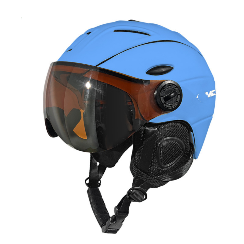 Pro Ski Helmet with Integrated Goggles
